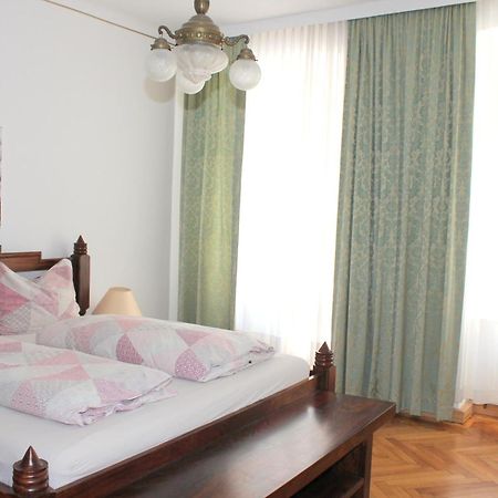 Gabriele'S Apartment Wina Bagian luar foto